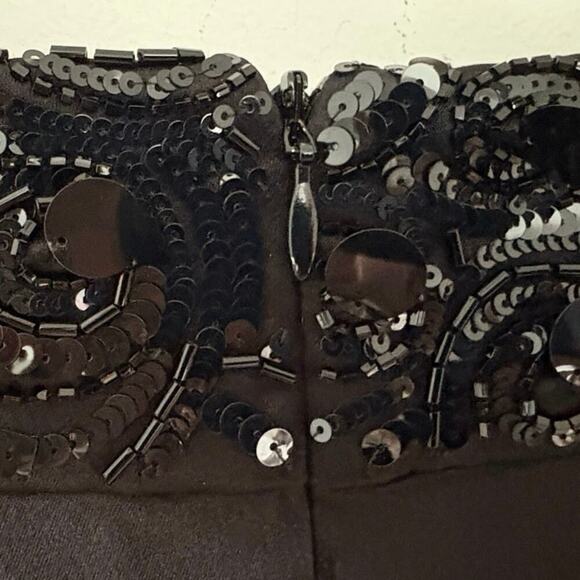 Vera Wang Lavender Label Dress Women’s Sz 6 Black Embellishments Collar Classic - Picture 5 of 9